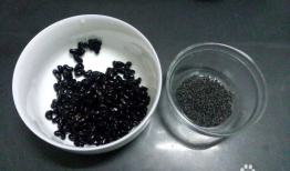 黑芝麻豆浆的热量,营养美味，低热量养生饮品