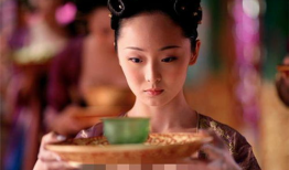 李曼主演的电视剧,李曼演绎传奇人生